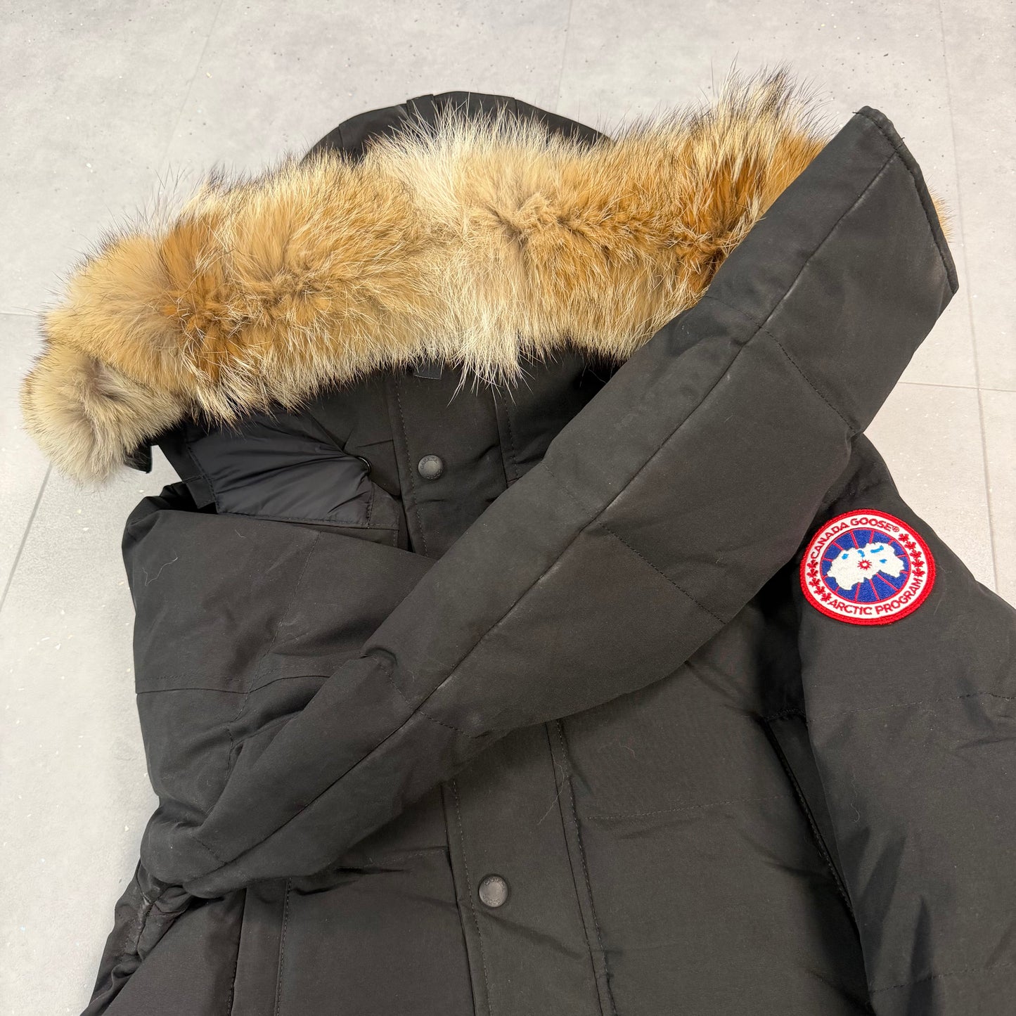 Wyndham Parka Black ( M )