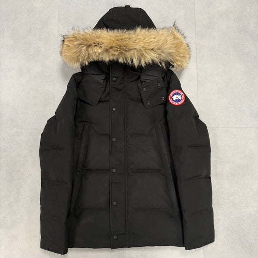 Canada Goose Wyndham Parka Black – Men's M – Pre-Owned 8.5-9/10