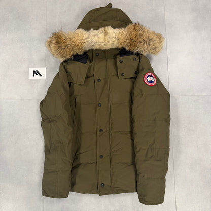 Canada Goose Wyndham Parka Military Green Men's size XS – pre-owned – photo 1 of 8