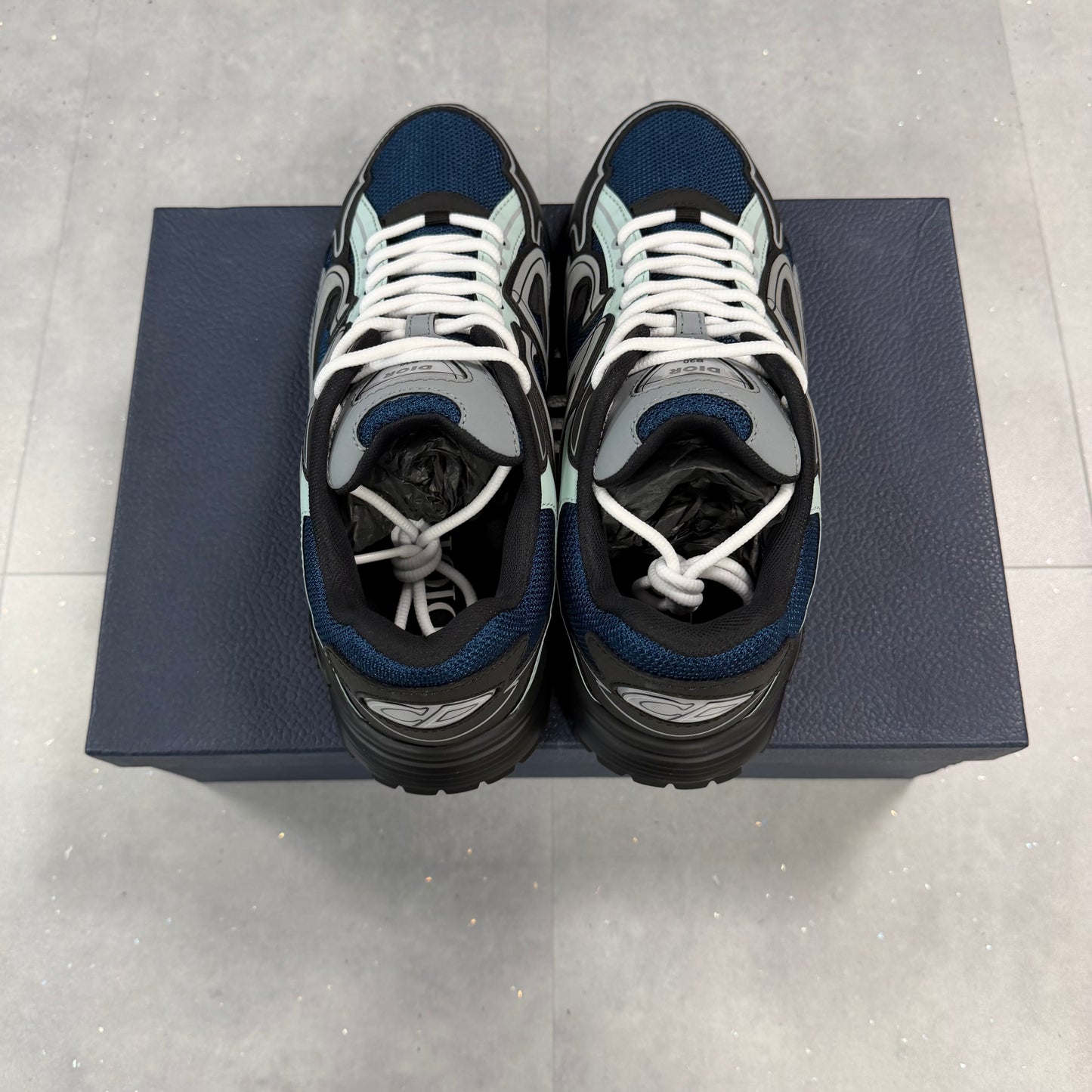 Dior B30 Blue ( UK7.5 )