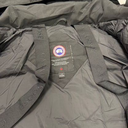 Canada Goose Wyndham Parka Black Badge Men's size L – pre-owned – photo 8 of 8