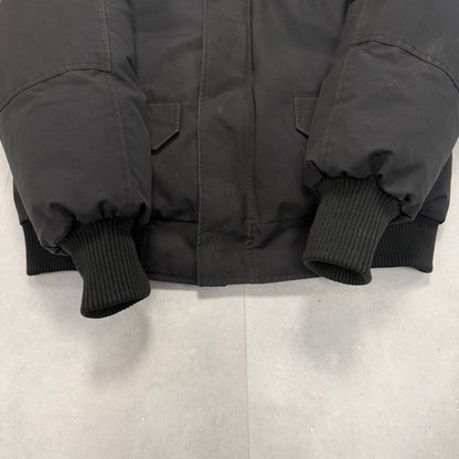 Canada Goose Chilliwack Bomber Black Men's size M – pre-owned – photo 4 of 9