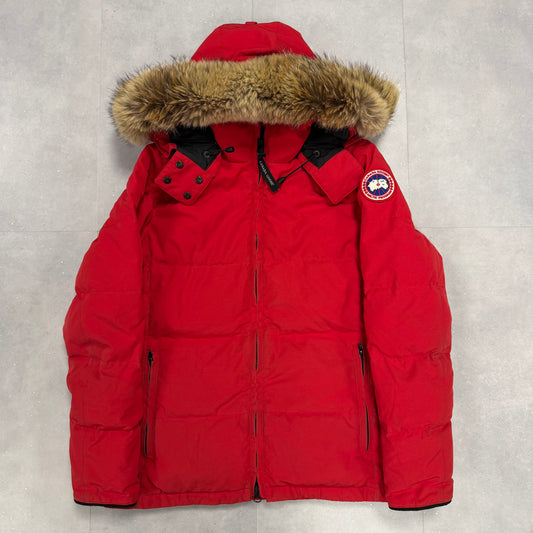 Canada Goose Chelsea Parka Red Women's size L – pre-owned – photo 2 of 9