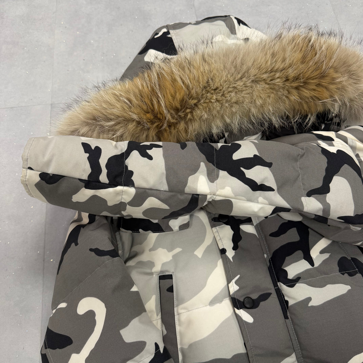 Wyndham Parka Snow Camo - S