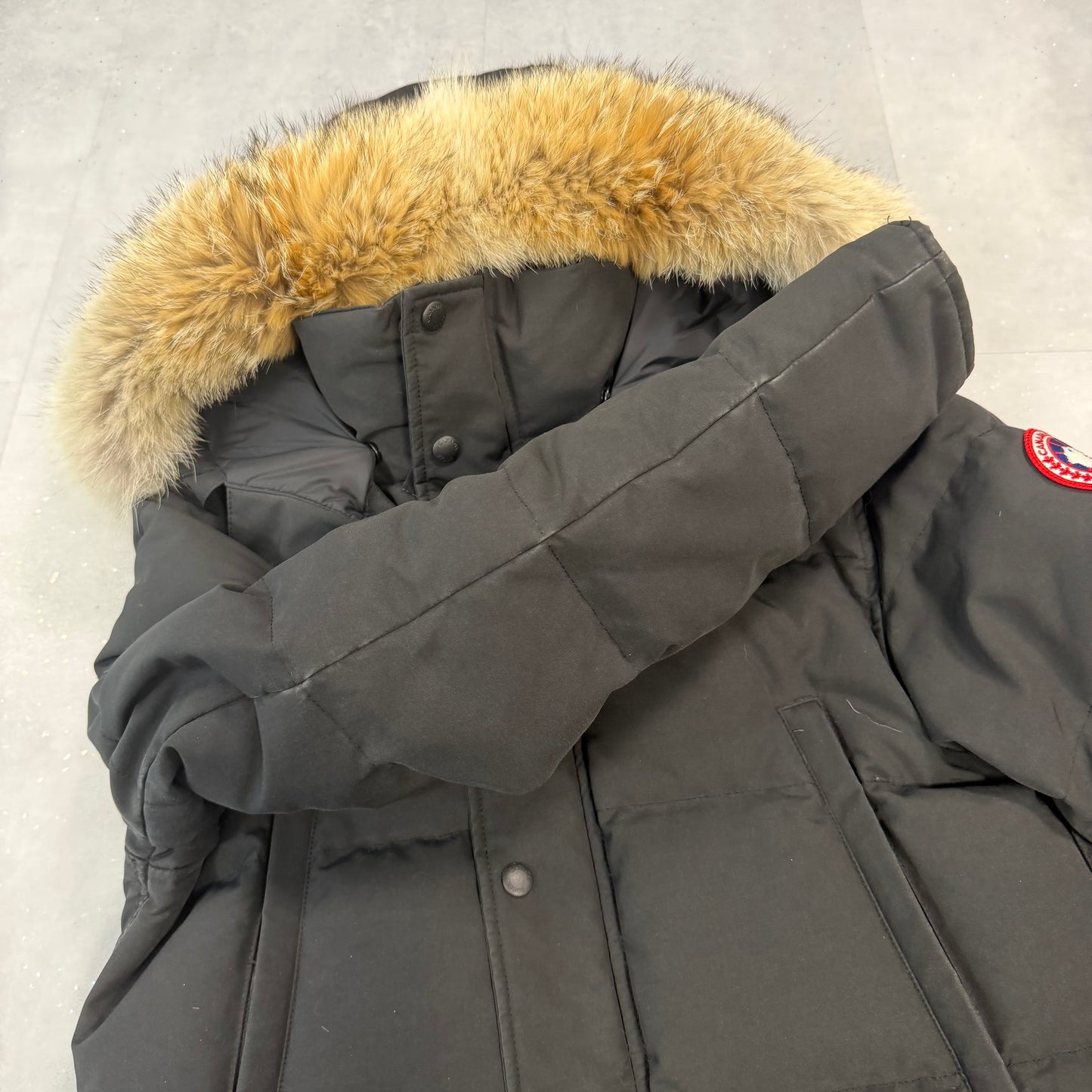 Wyndham Parka Black ( M )