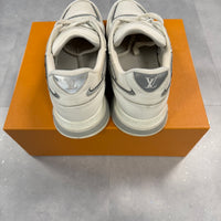 LV White Runaways ( UK10 )
