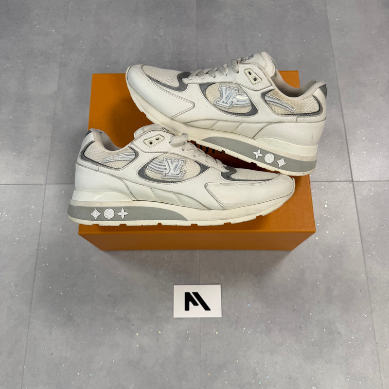LV White Runaways ( UK10 )