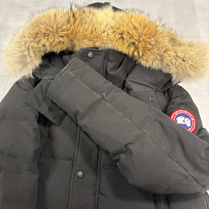 Wyndham Parka Black ( M )
