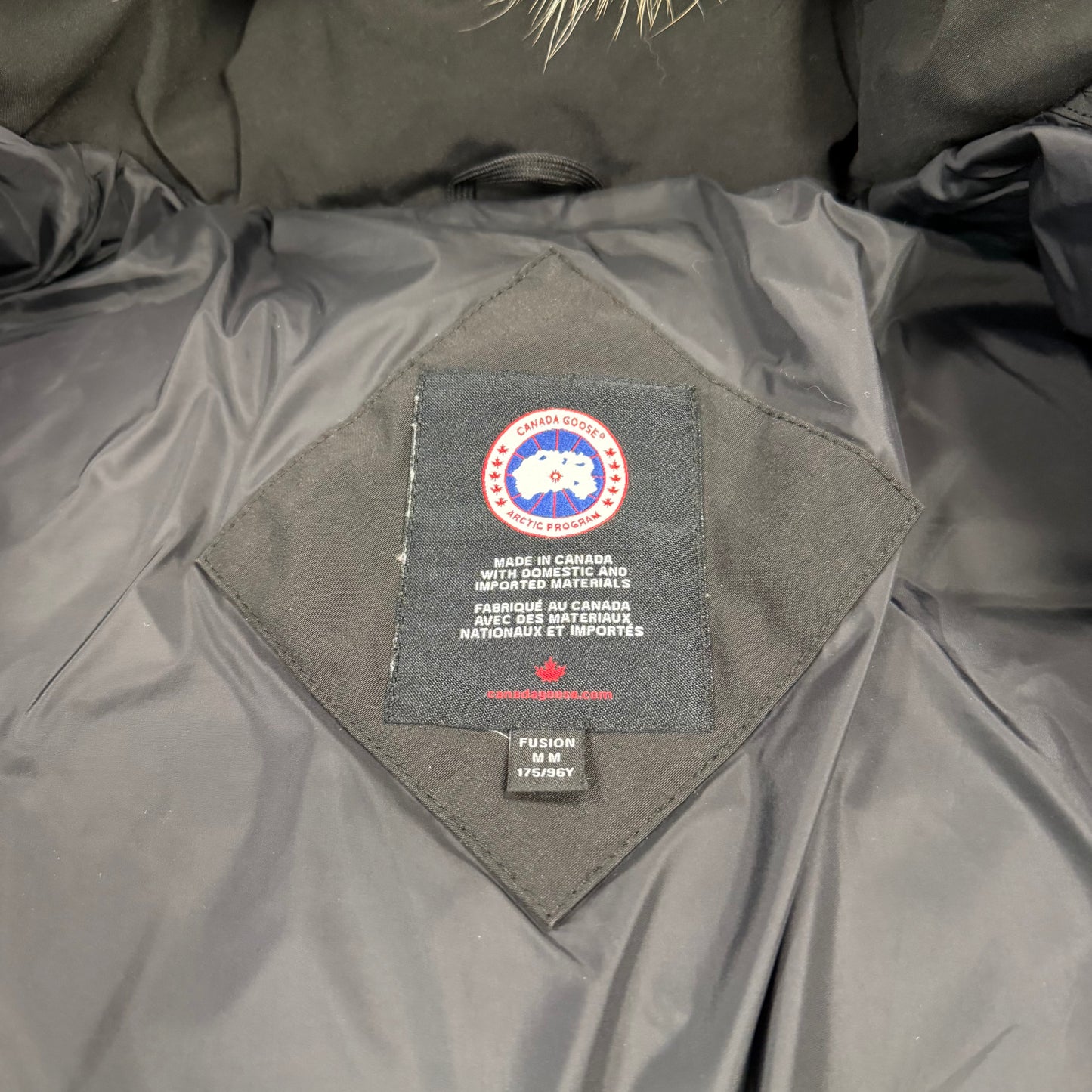 Wyndham Parka Black ( M )