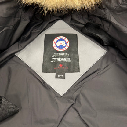 Canada Goose Shelburne Parka Mid Grey Women's size XS – pre-owned – photo 7 of 8