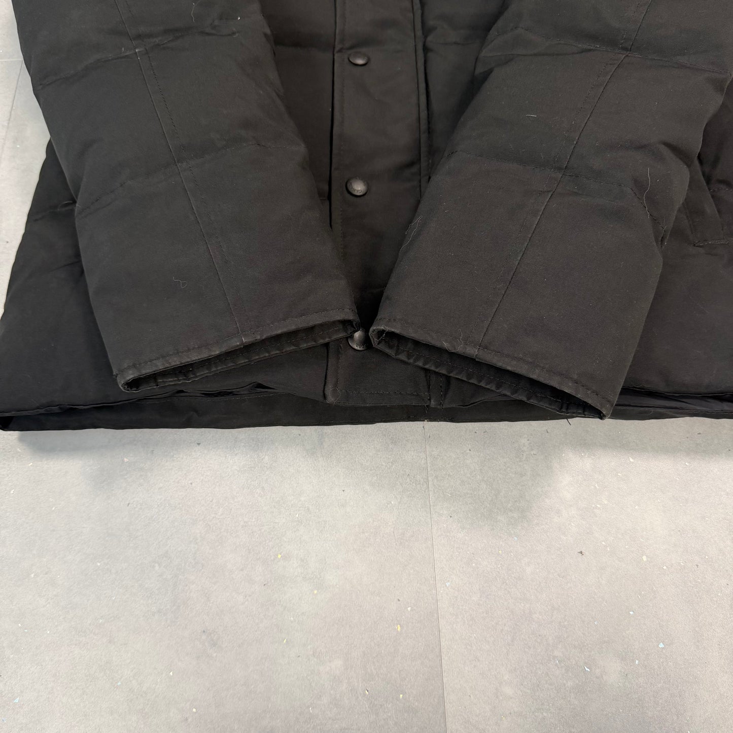 Wyndham Parka Black ( M )