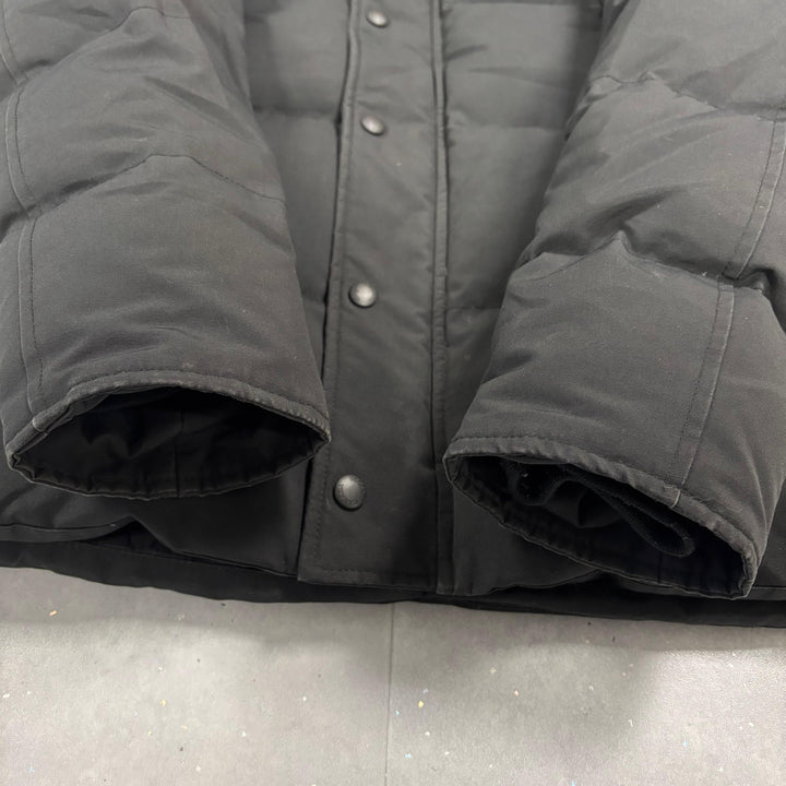 Wyndham Parka Black ( M )