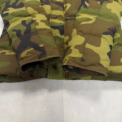 Canada Goose Wyndham Parka Green Camo Men's size XS – pre-owned – photo 4 of 8