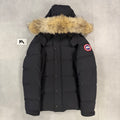 Canada Goose Wyndham Parka Navy – Men's S – Pre-Owned 9.5/10