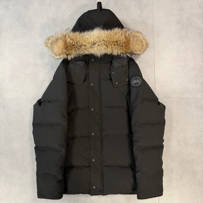 Canada Goose Wyndham Parka Black Badge Men's size XL – pre-owned – photo 2 of 8