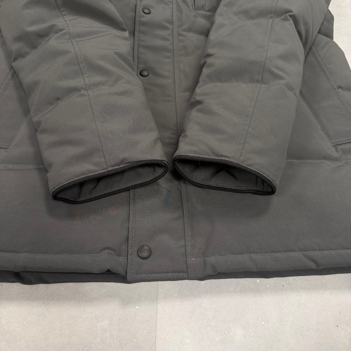 Carson Parka Graphite - NEW