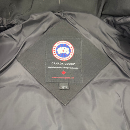 Canada Goose Wyndham Parka Black Men's size XS – pre-owned – photo 7 of 8