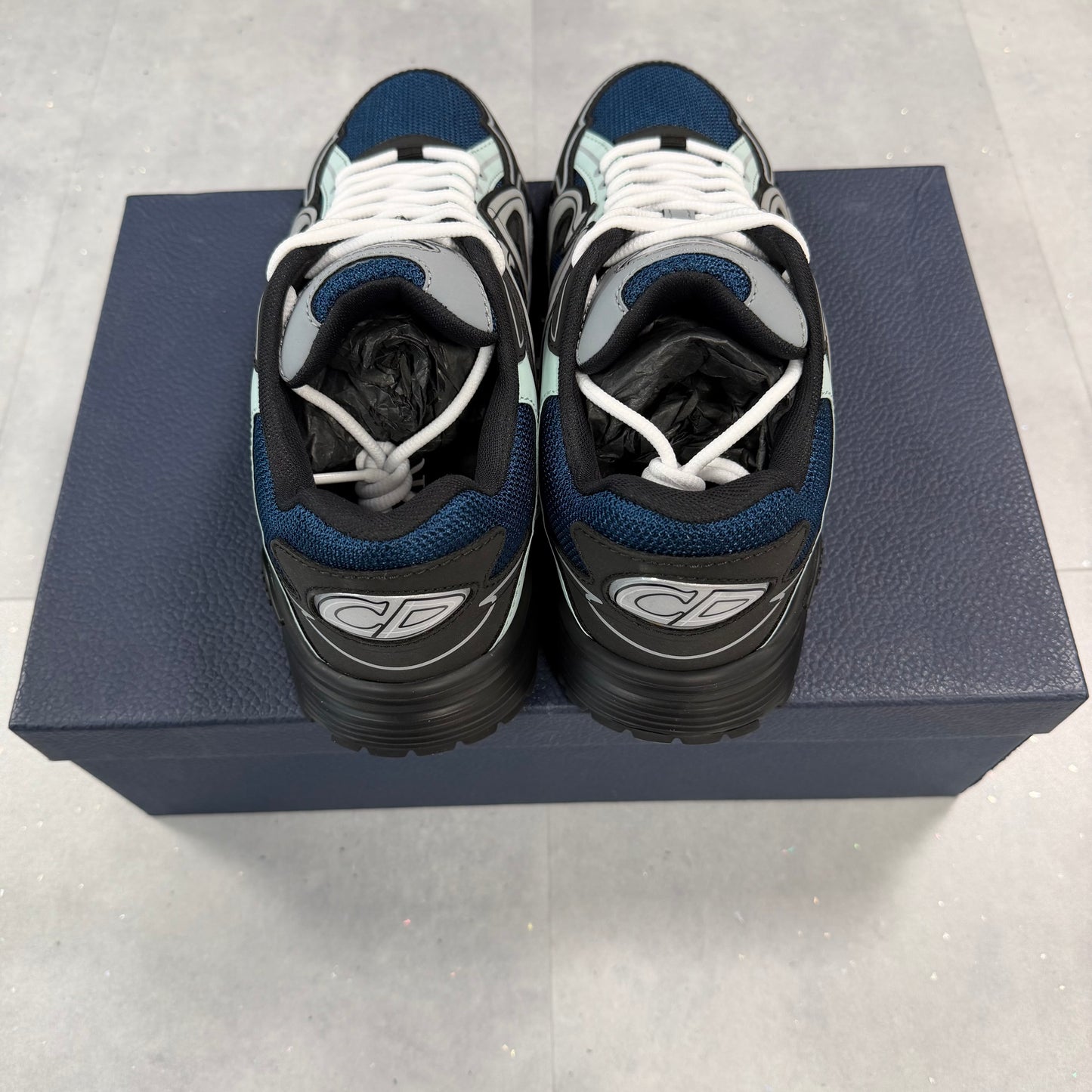 Dior B30 Blue ( UK7.5 )