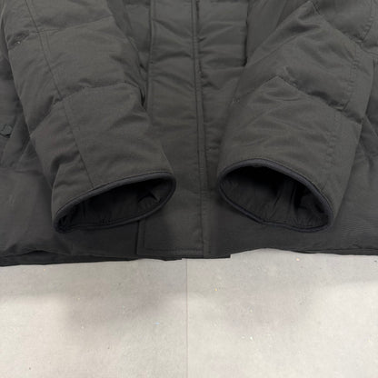 Canada Goose Wyndham Parka Black Badge Men's size S – pre-owned – photo 4 of 9