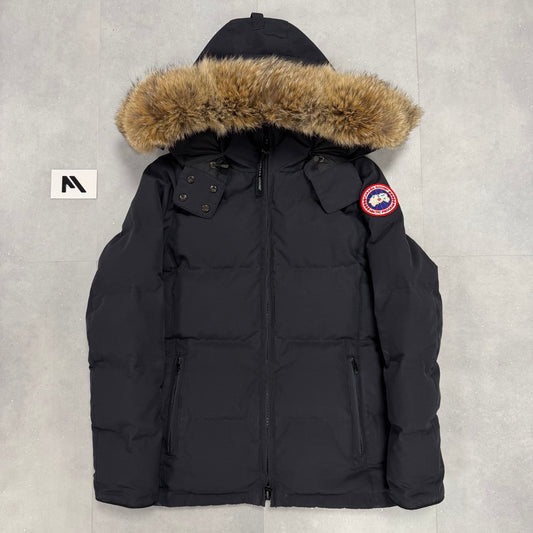Canada Goose Chelsea Parka Navy Women's size XS – pre-owned – photo 1 of 9