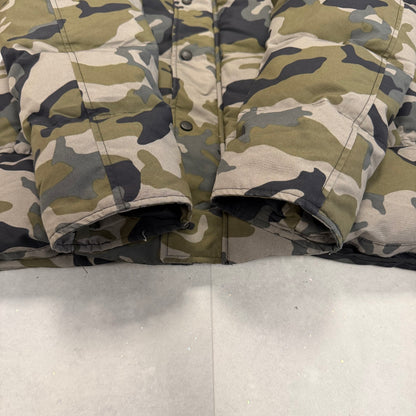 Canada Goose Wyndham Parka Classic Camo Men's size L – pre-owned – photo 4 of 8
