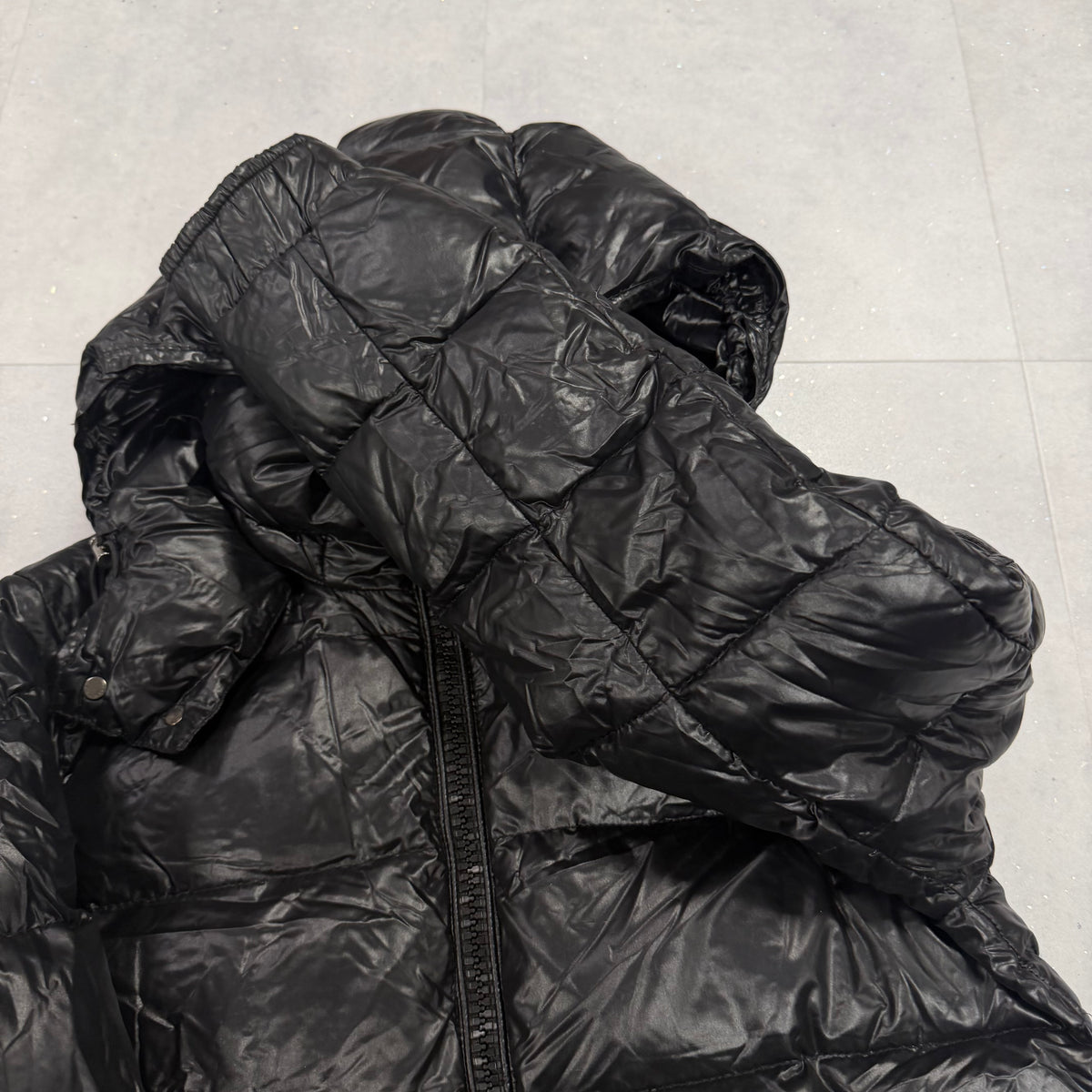 Moncler Maya Black - XS