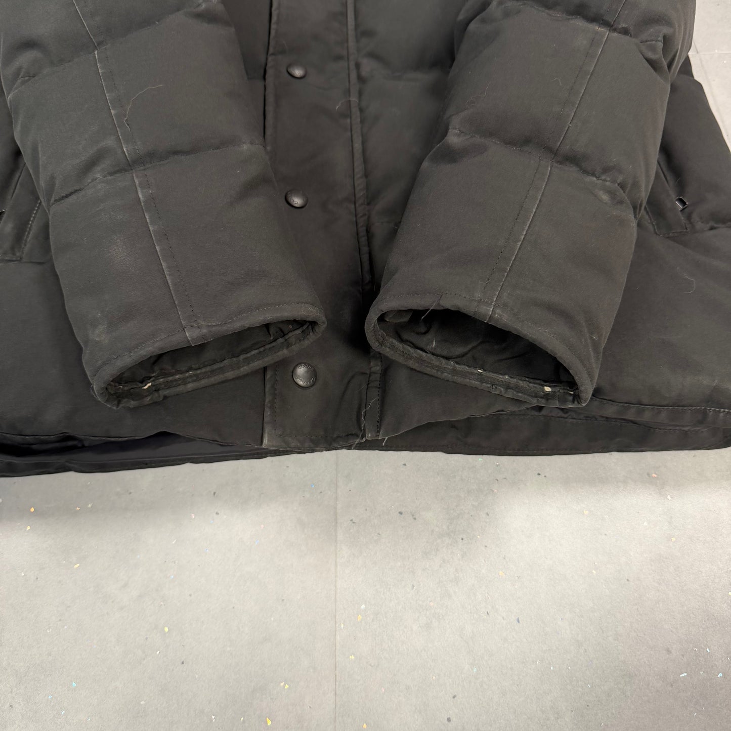 Wyndham Parka Black ( L )