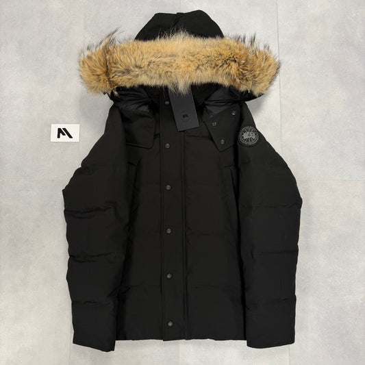 Wyndham Parka Black Badge - NEW
