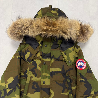 Canada Goose Wyndham Parka Green Camo Men's size XS – pre-owned – photo 3 of 8