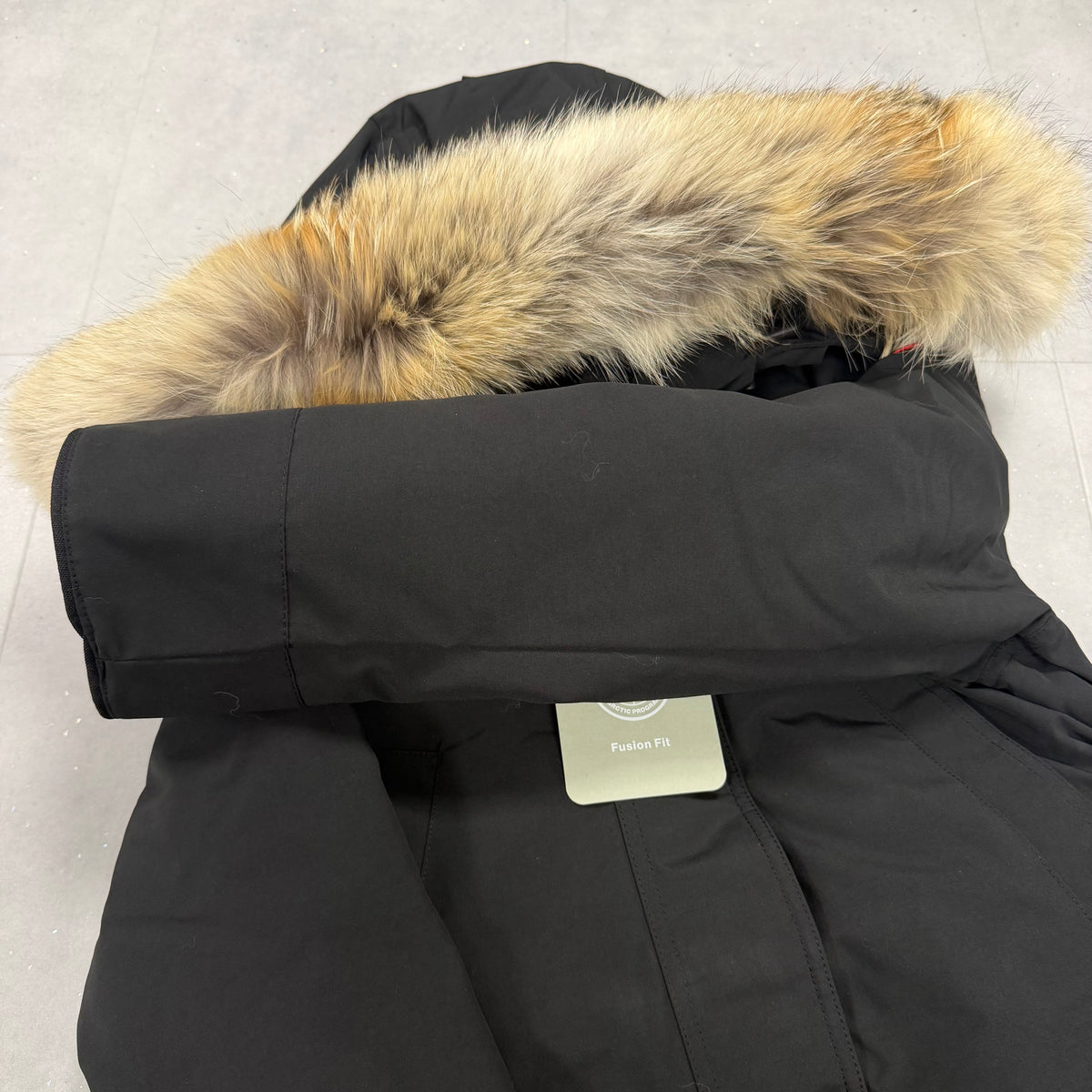 Trillium Parka Black - NEW