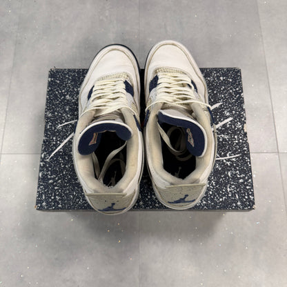 Jordan 4 Midnight Navy Men's size UK 8.5 – pre-owned – photo 4 of 7