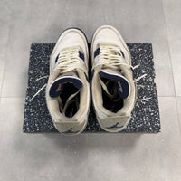 Jordan 4 Midnight Navy ( UK8.5 )