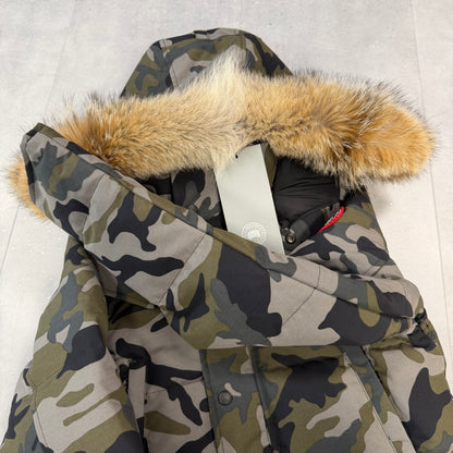 Canada Goose Wyndham Parka Classic Camo Men's size XS – brand new with tags – photo 5 of 9