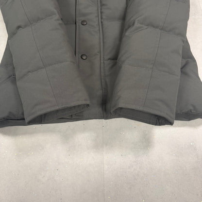 Canada Goose Wyndham Parka Graphite Men's size XS – brand new with tags – photo 4 of 8