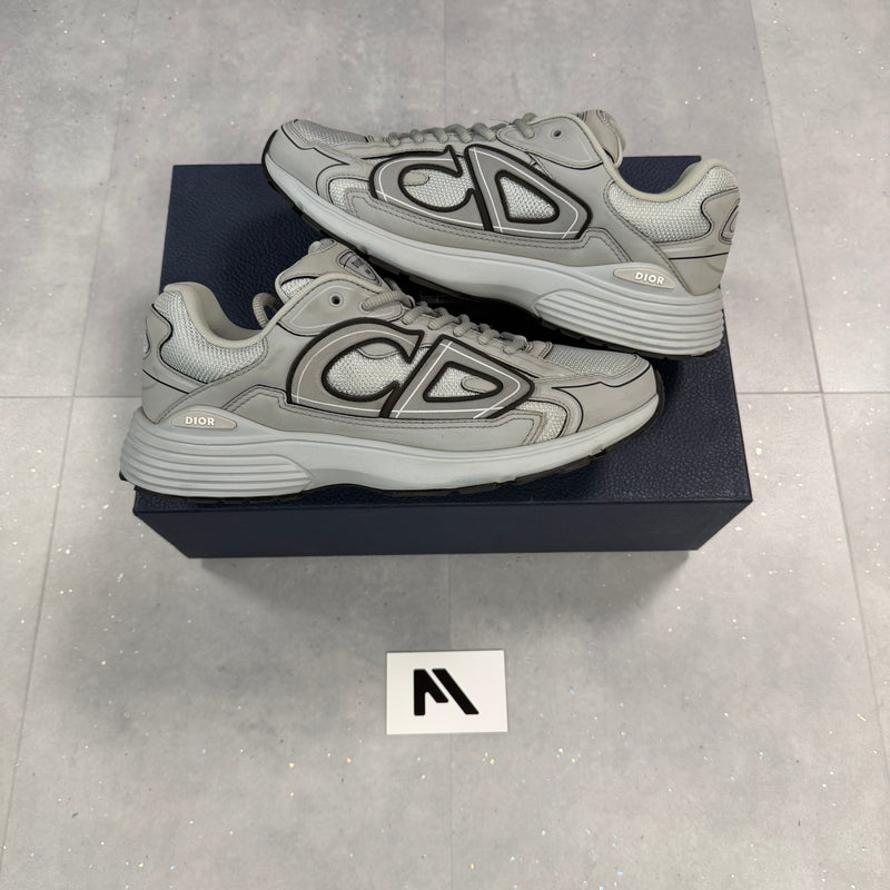 Dior B30 Triple Grey ( UK9 )
