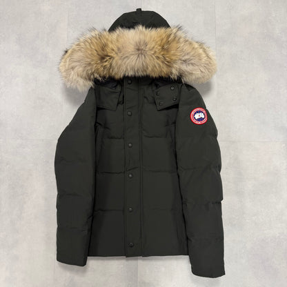 Canada Goose Wyndham Parka Volcano Men's size M – pre-owned – photo 2 of 9