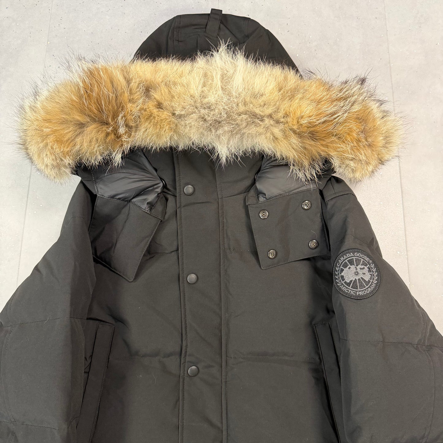 Wyndham Parka Black ( L )