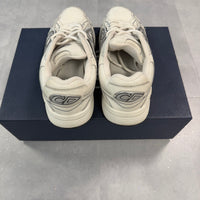 Dior B30 Triple White ( UK9 )