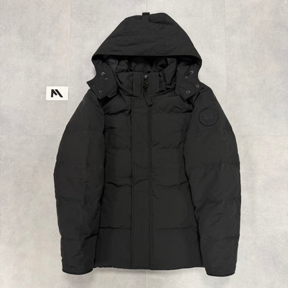 Canada Goose Wyndham Parka Black Badge Men's size S – pre-owned – photo 1 of 9