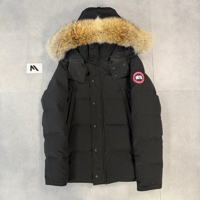 Wyndham Parka Black ( M )