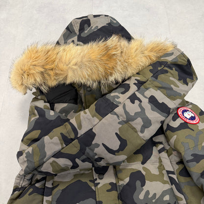 Canada Goose Wyndham Parka Classic Camo Men's size L – pre-owned – photo 6 of 8