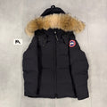 Canada Goose Chelsea Parka Navy – Women's XS – Pre-Owned 8.5-9/10