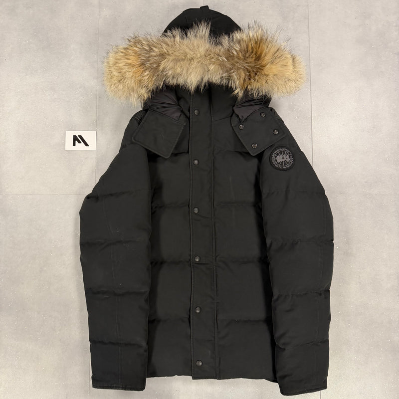 Wyndham Parka Black ( L )