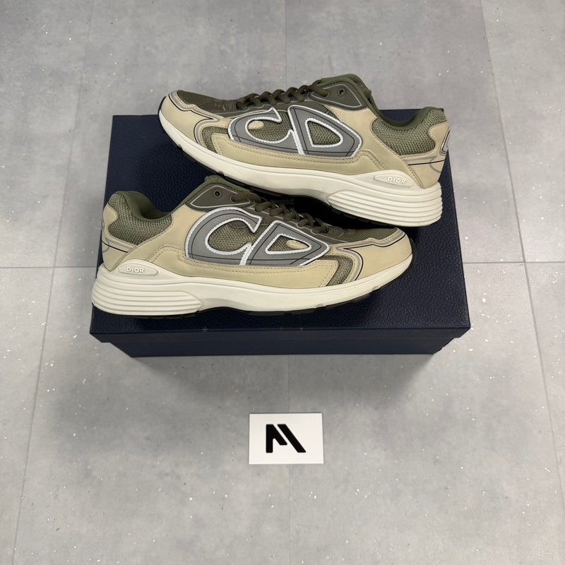Dior B30 Green ( UK8 )
