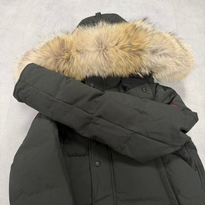 Canada Goose Wyndham Parka Volcano Men's size M – pre-owned – photo 6 of 9