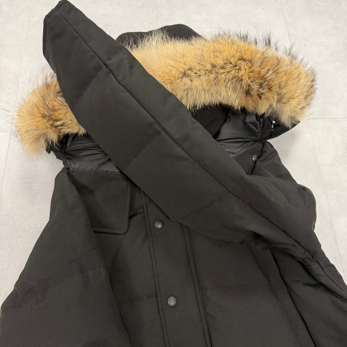 Wyndham Parka Black Badge - NEW
