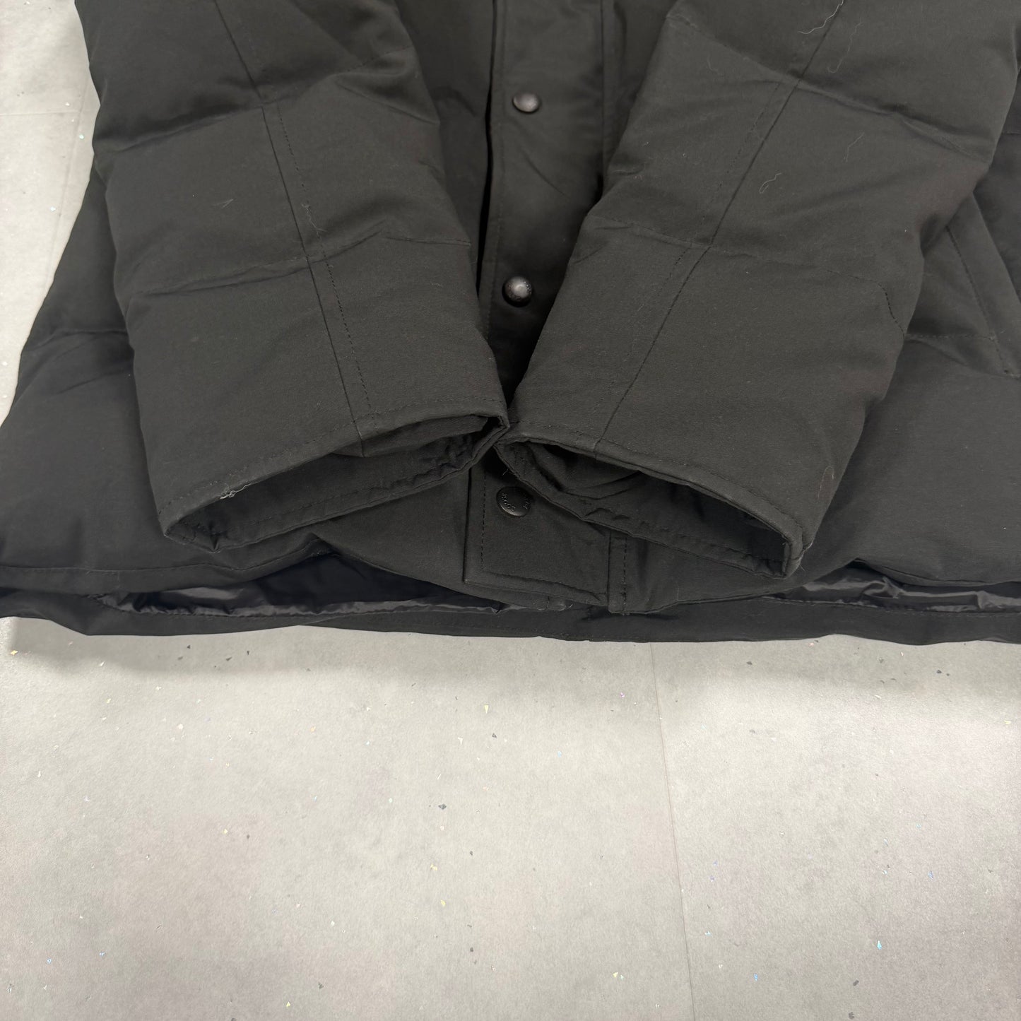 Wyndham Parka Black ( M )