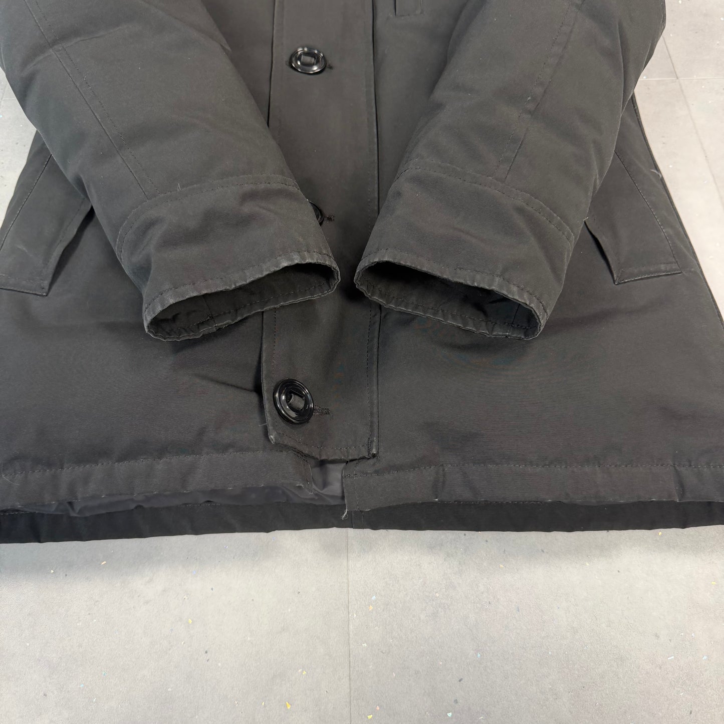 Chateau Parka Black ( S )
