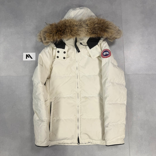 Chelsea Parka White ( M )