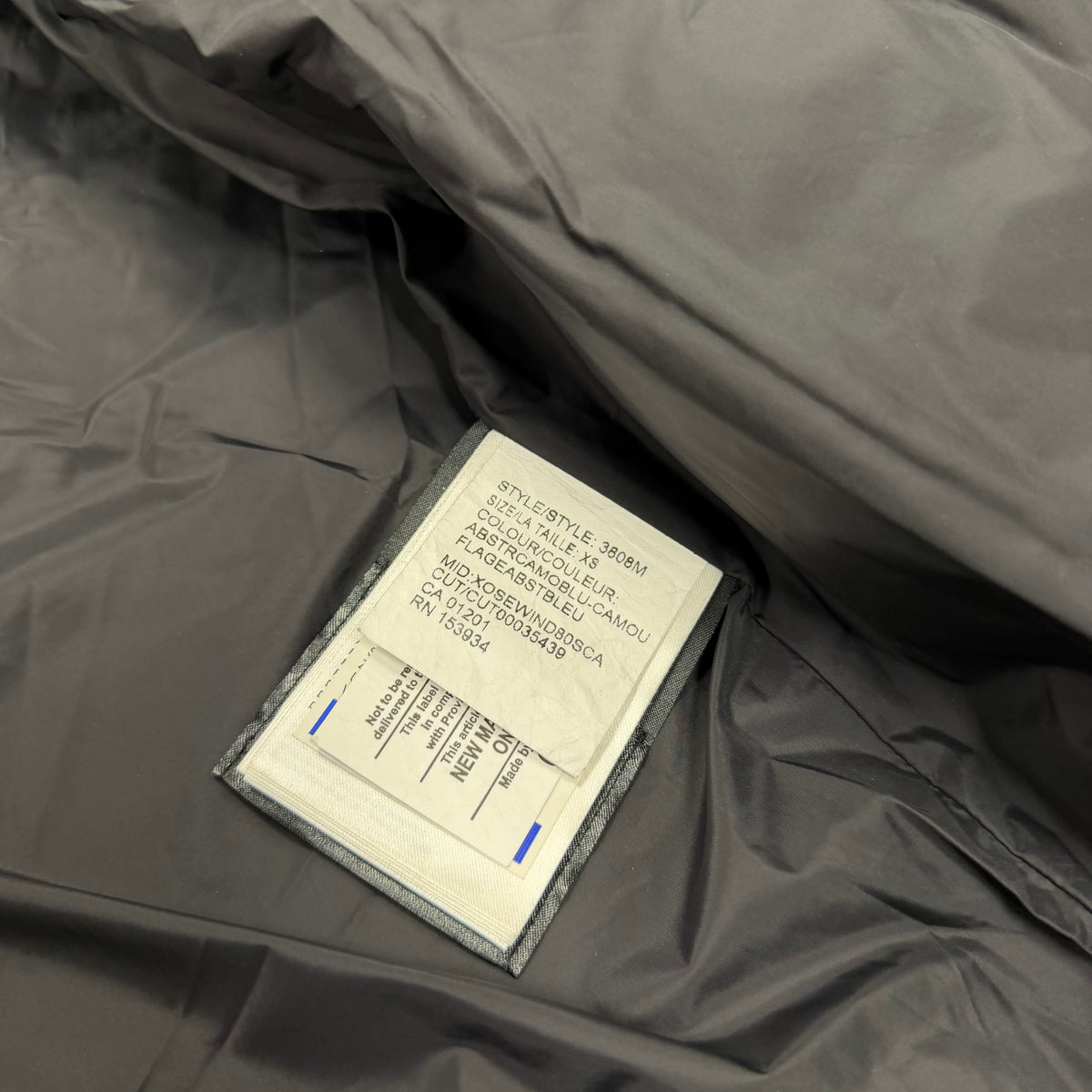 Wyndham Parka Blue Abstract - XS